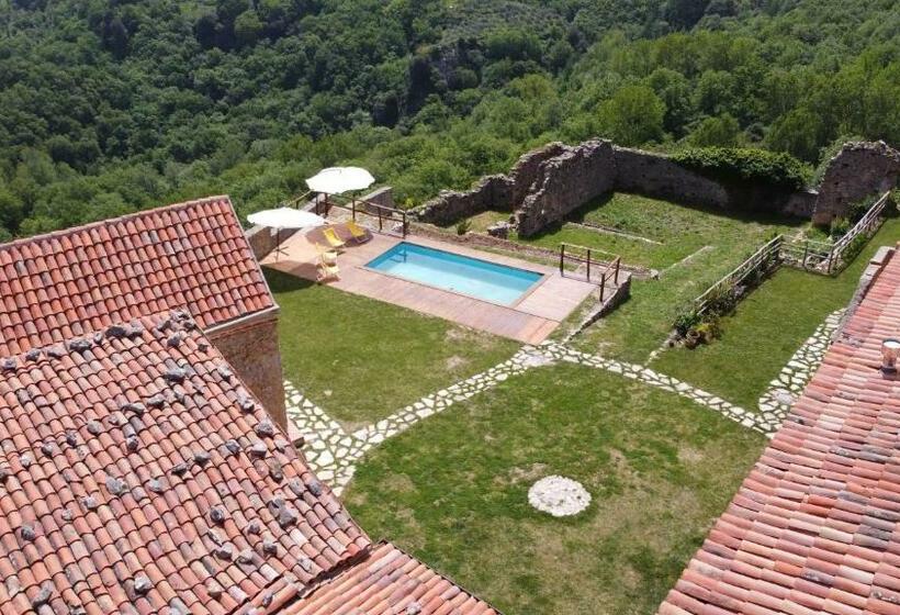 בית מלון כפרי Castello Di Milè