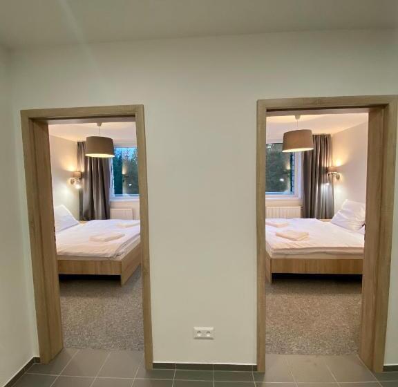 酒店 Chata Tale Dom Horskej Služby