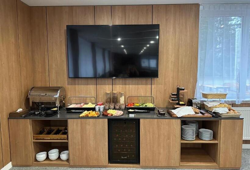 酒店 Chata Tale Dom Horskej Služby