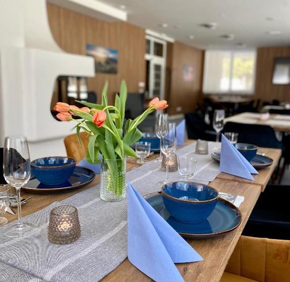 酒店 Chata Tale Dom Horskej Služby