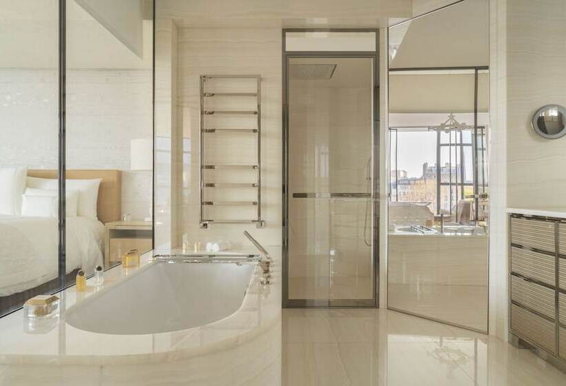 호텔 Cheval Blanc Paris & Dior Spa Cheval Blanc Paris