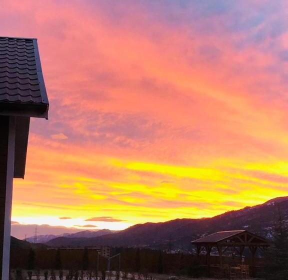 酒店 Cottage Chalet And Tours