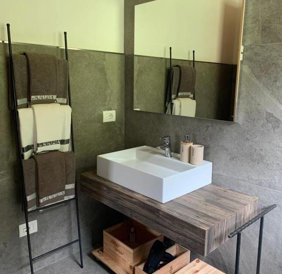 ホテル Dimora Natura Riserva Naturale Valle Di Bondo