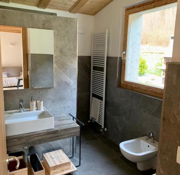 ホテル Dimora Natura Riserva Naturale Valle Di Bondo