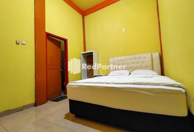 בית מלון כפרי Hing Amimah Mitra Reddoorz