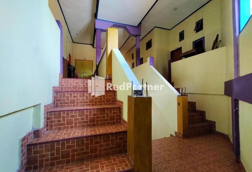 בית מלון כפרי Hing Amimah Mitra Reddoorz