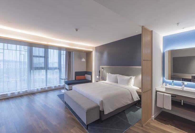 Otel Holiday Inn Express Dengfeng Songshan By Ihg
