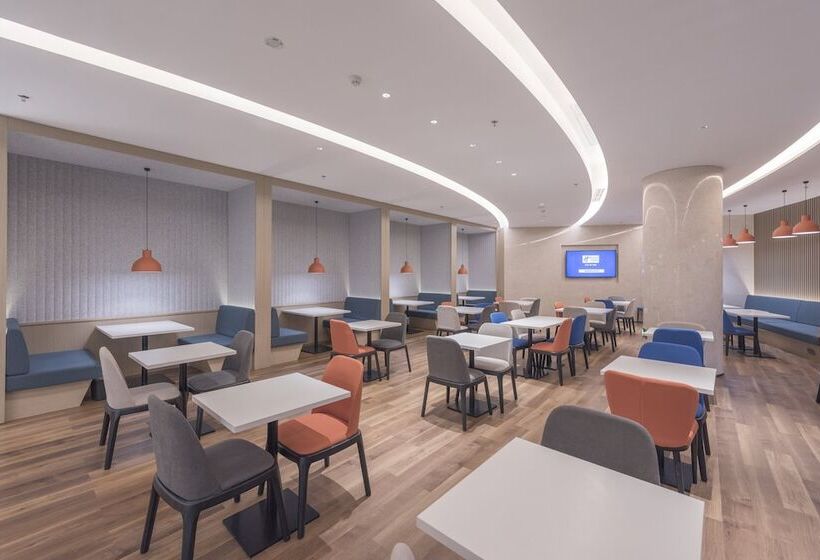 Otel Holiday Inn Express Dengfeng Songshan By Ihg