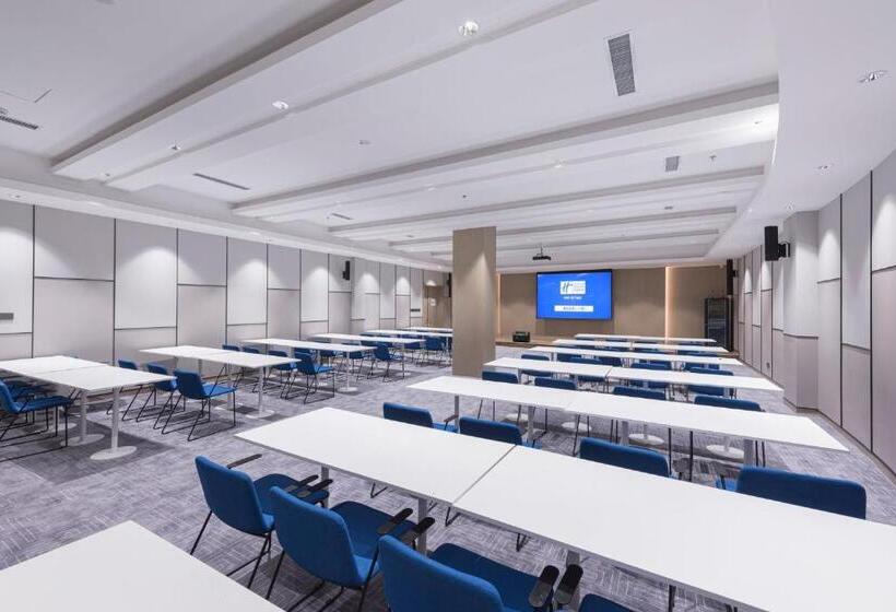 Otel Holiday Inn Express Dengfeng Songshan By Ihg