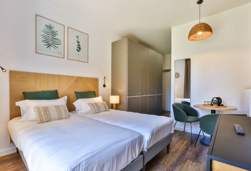 Отель Hôtel & Spa Face à La Mer