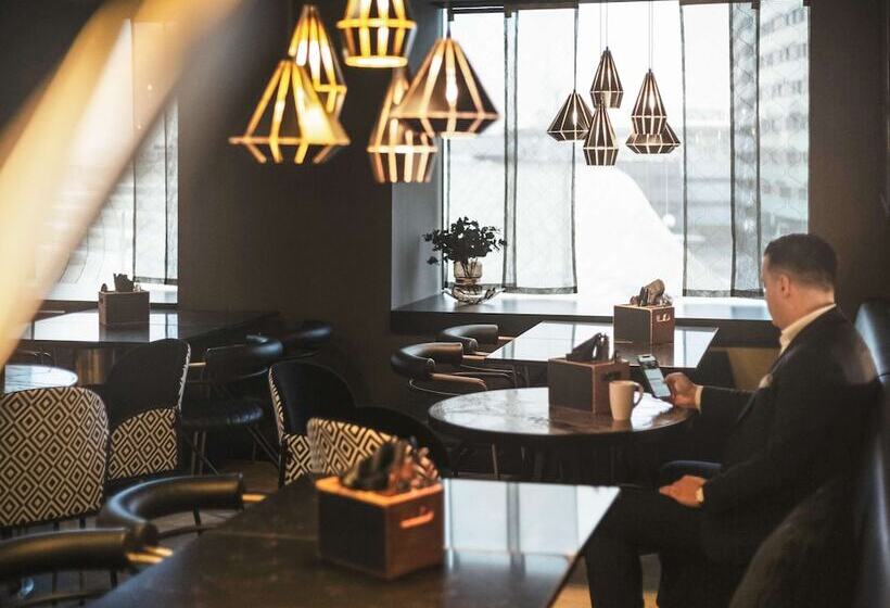 هتل Ibis Styles Arnhem Centre