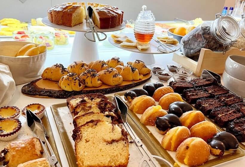 هتل Jardim Da Lapa By Shiadu