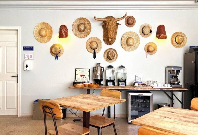 هتل Jardim Da Lapa By Shiadu