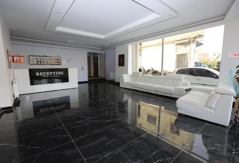 Отель Kommageneiz