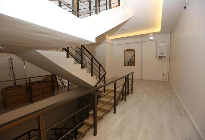 Отель Kommageneiz