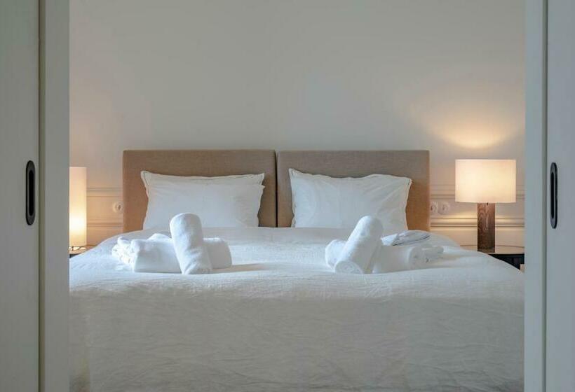 Отель Le Château De Mirwart