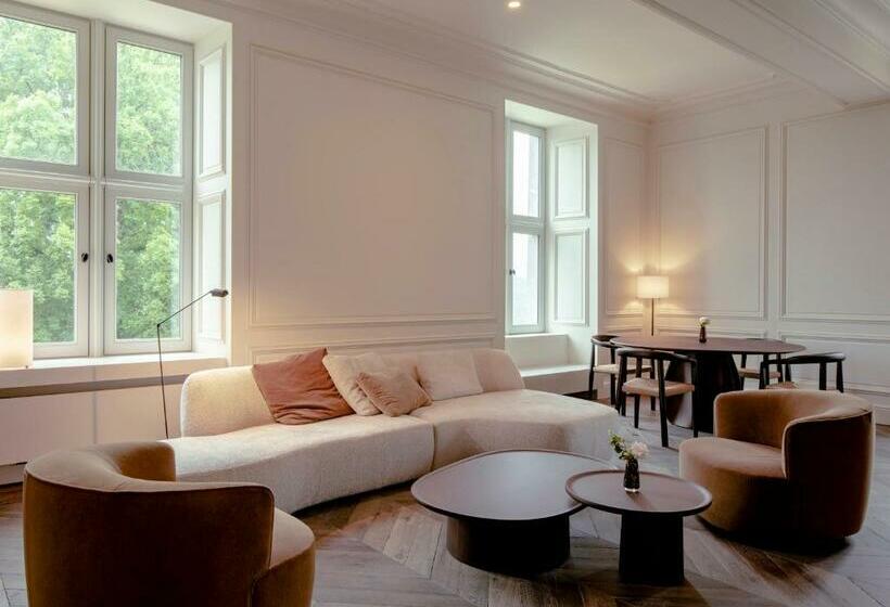 Отель Le Château De Mirwart