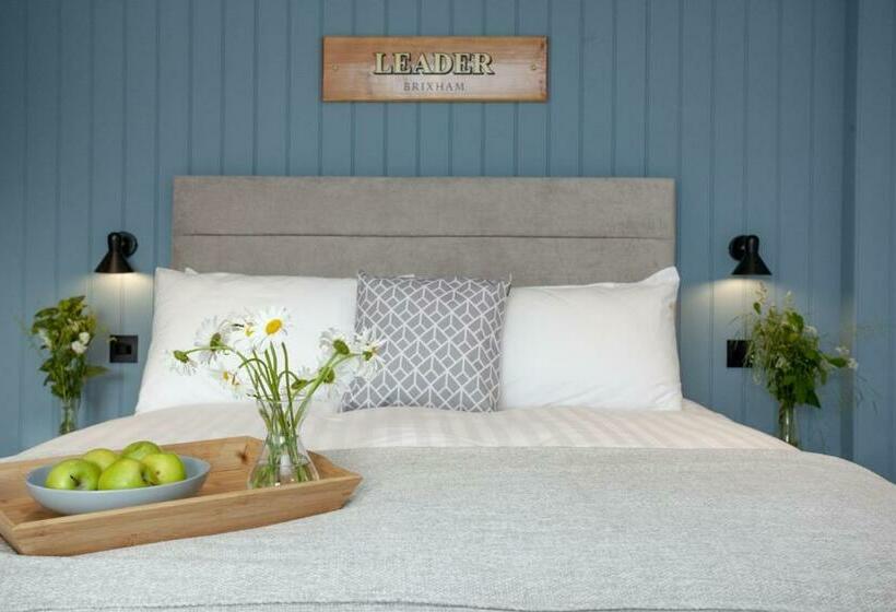 Отель Leader, Maritime Suites, Brixham