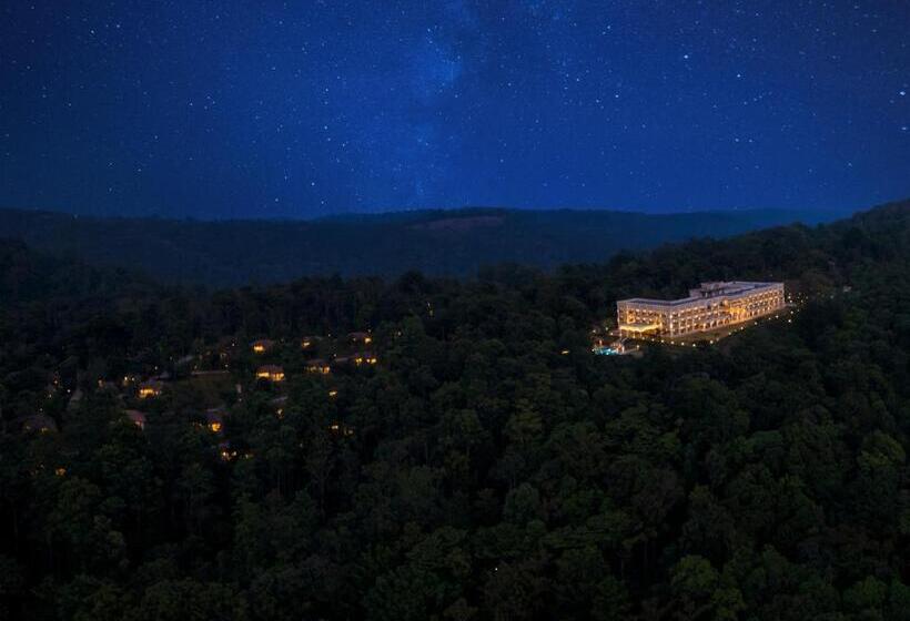 فندق Montrose Golf Resort & Spa