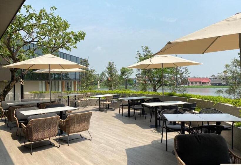 호텔 Neera Retreat