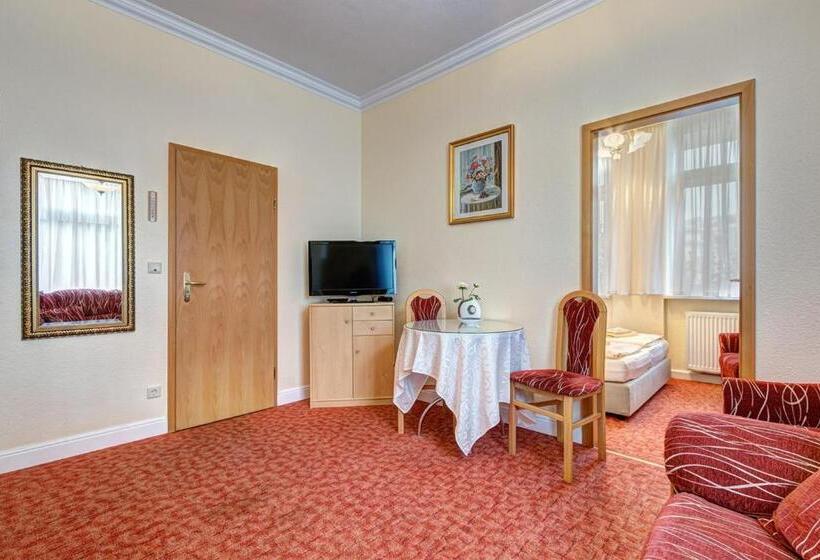 هتل Pension Mittag