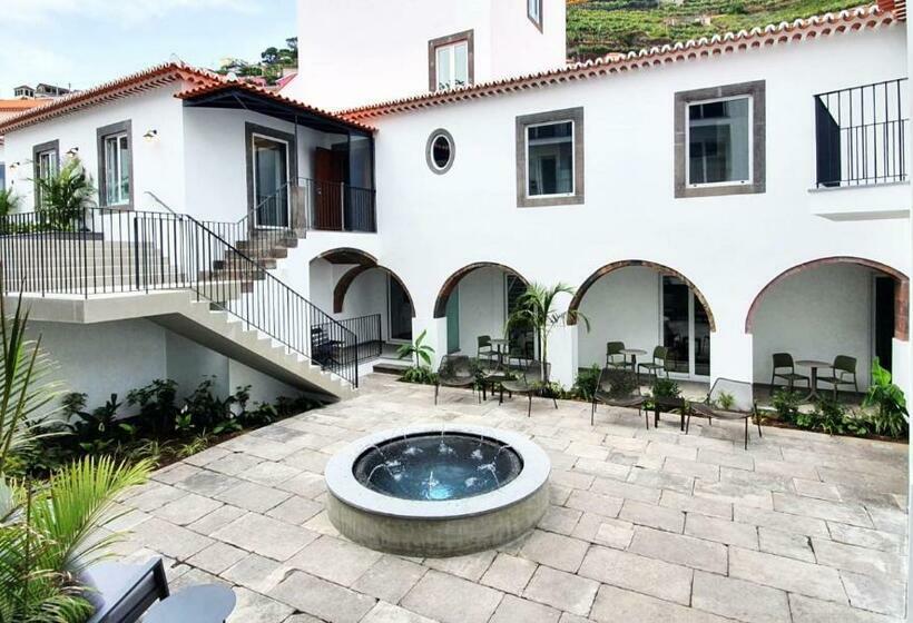 ホテル Pestana Fisherman Village