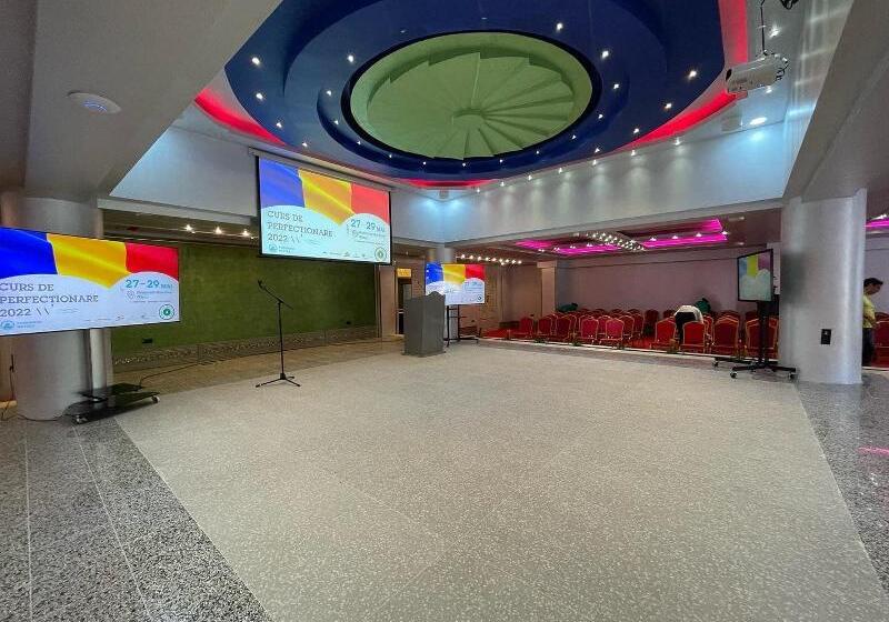 בית מלון כפרי Phoenicia Blue View