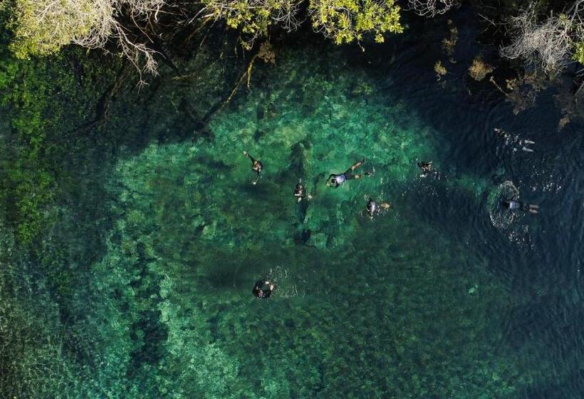 Отель Promenade Bonito All Suites