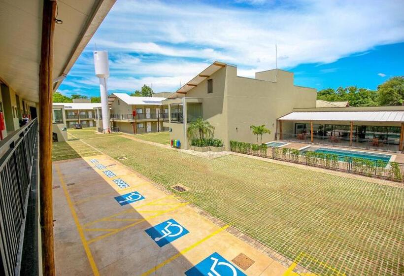 Отель Promenade Bonito All Suites