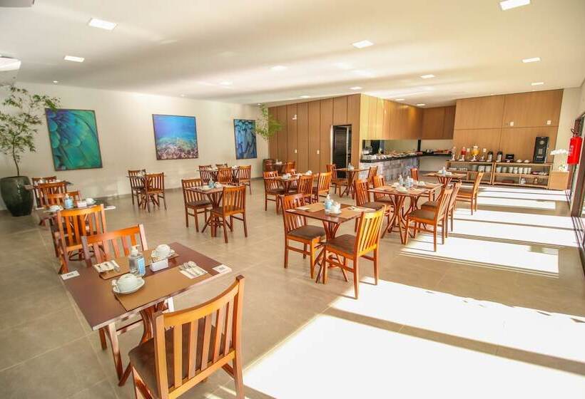 Отель Promenade Bonito All Suites