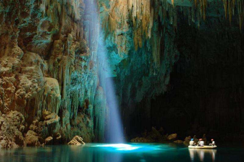 Отель Promenade Bonito All Suites