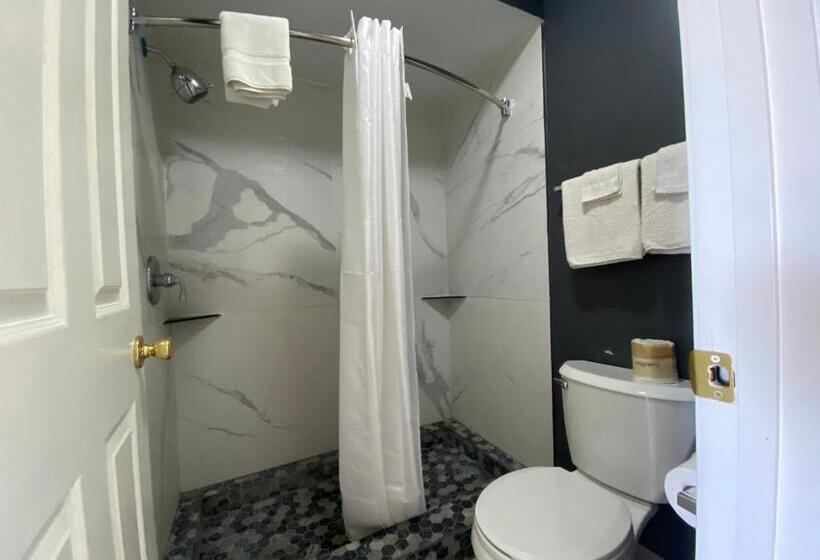 فندق Relax Inn Plaquemine