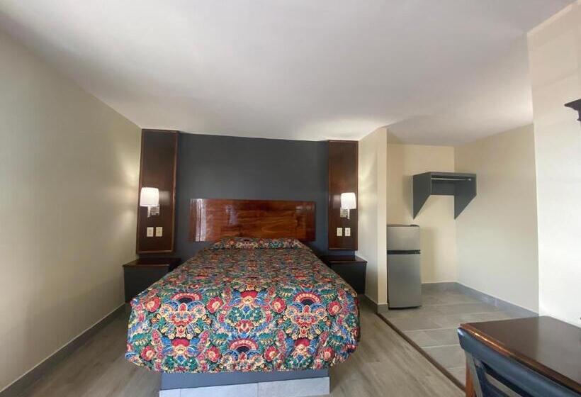 فندق Relax Inn Plaquemine