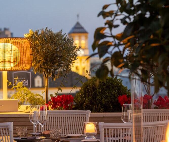 Отель Santo Cristo La Ciudadela Marbella