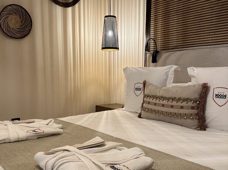 Отель Santo Cristo La Ciudadela Marbella