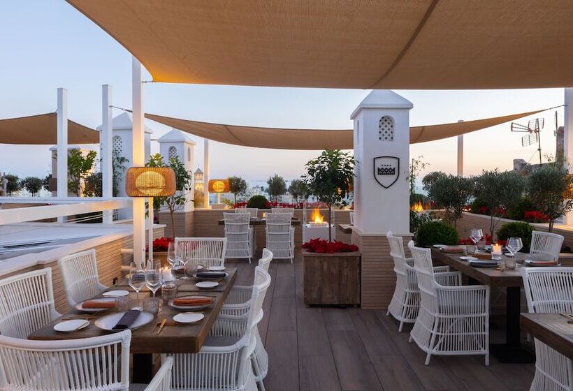 Отель Santo Cristo La Ciudadela Marbella