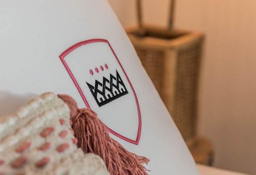 Отель Santo Cristo La Ciudadela Marbella