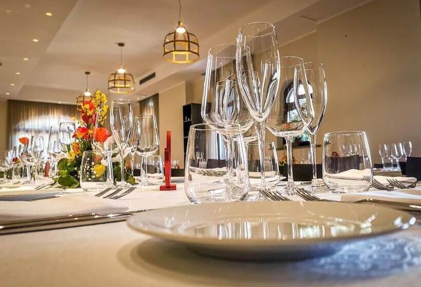 Отель Santoro Country House