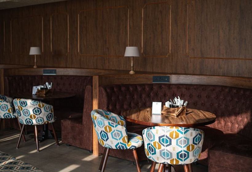 The Avatar Hotel & Convention