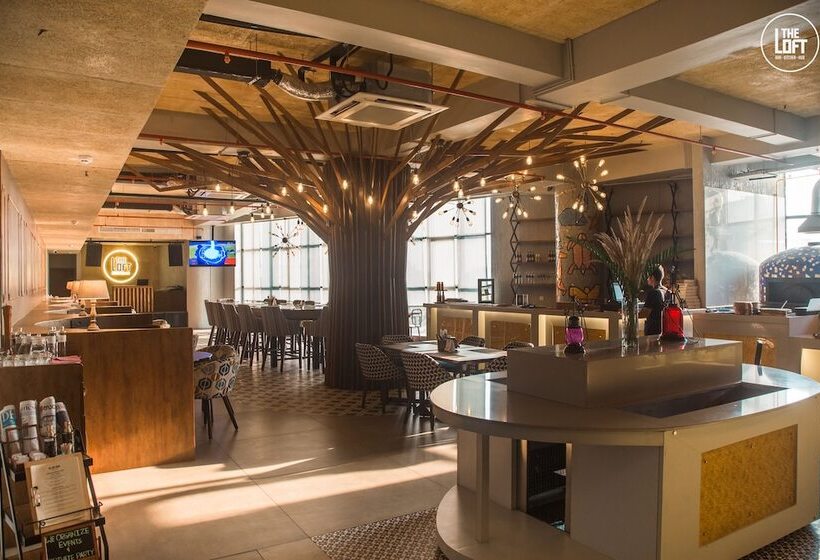 The Avatar Hotel & Convention