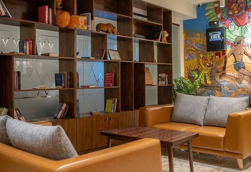 The Avatar Hotel & Convention