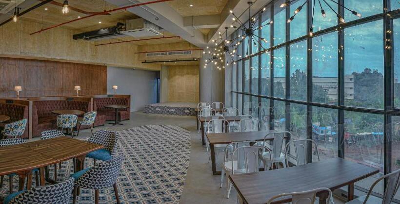 The Avatar Hotel & Convention