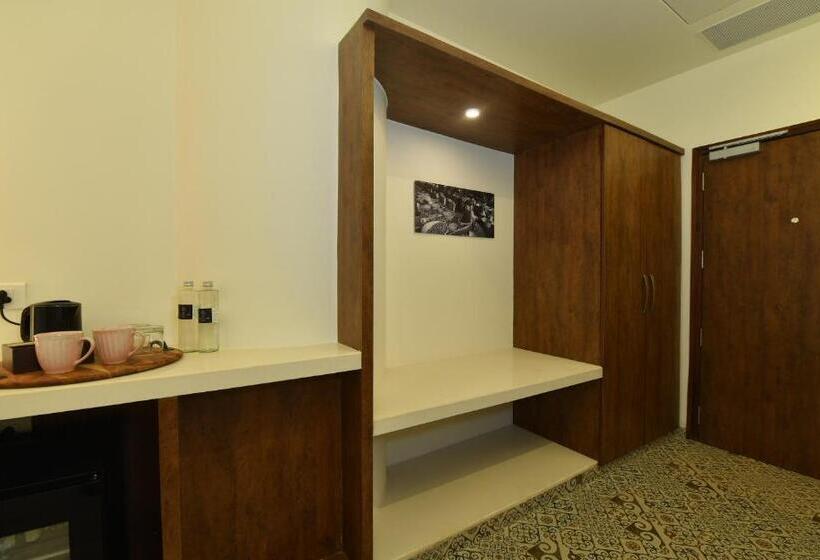 The Avatar Hotel & Convention