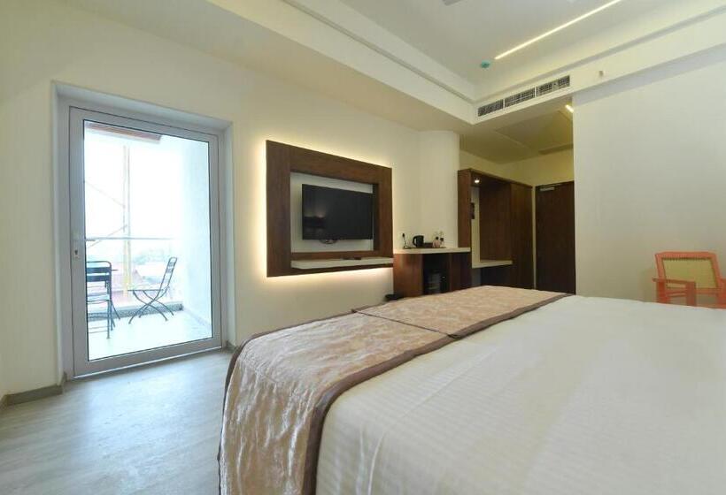 The Avatar Hotel & Convention