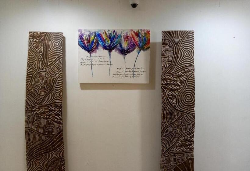 فندق The Serai Cottage Transit