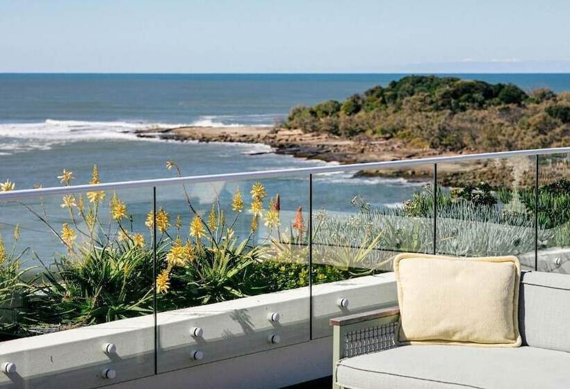 בית מלון כפרי The Surf Yamba