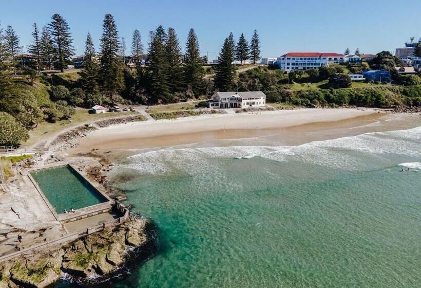 בית מלון כפרי The Surf Yamba