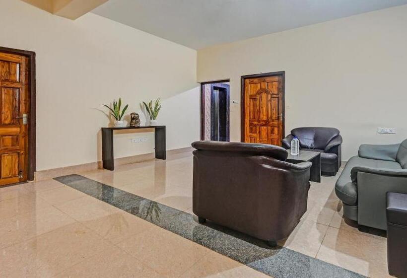 Hotel Treebo The Bollywood