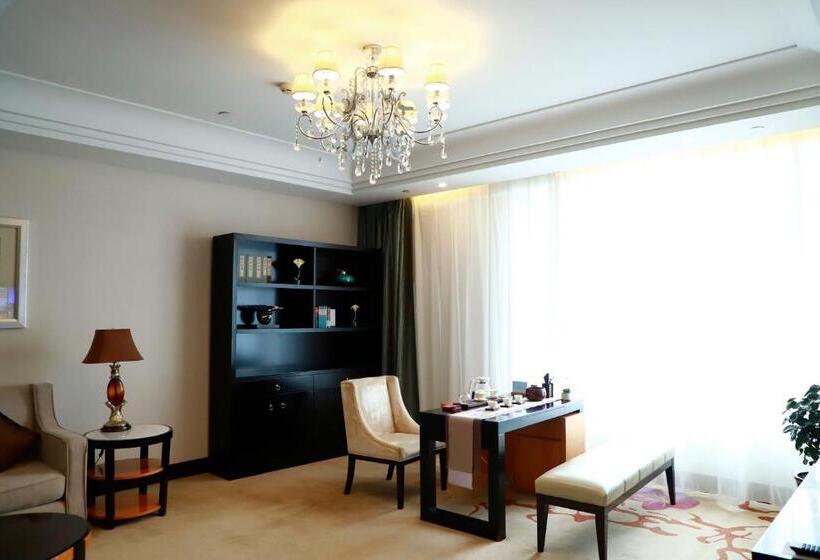 호텔 Wyndham Xinyang Downtown