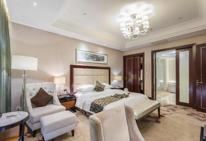 호텔 Wyndham Xinyang Downtown